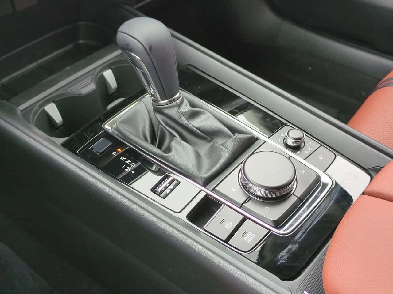 Thumbnail: 2025 Mazda CX-50 - 31