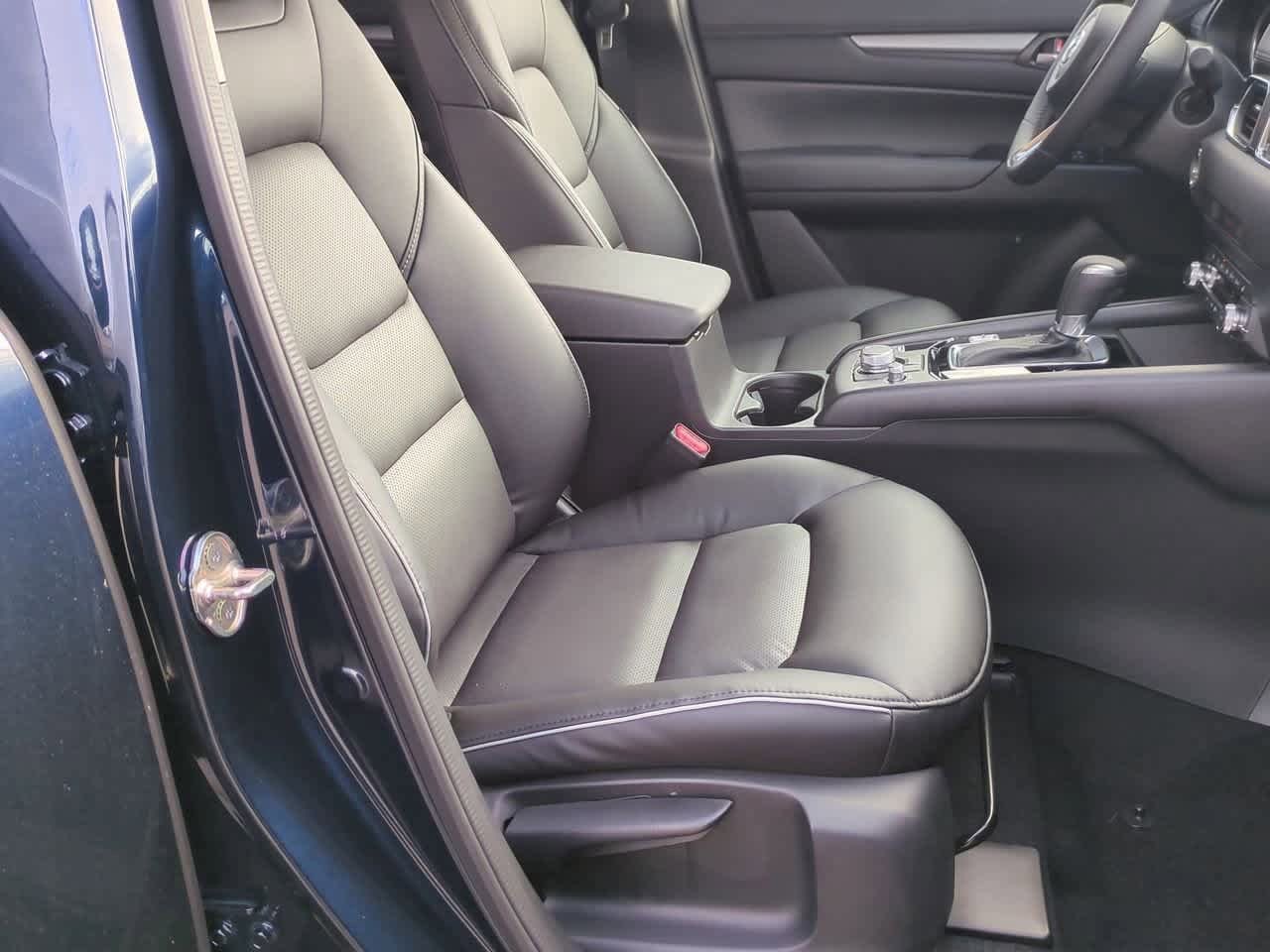 Thumbnail: 2025 Mazda CX-5 - 19