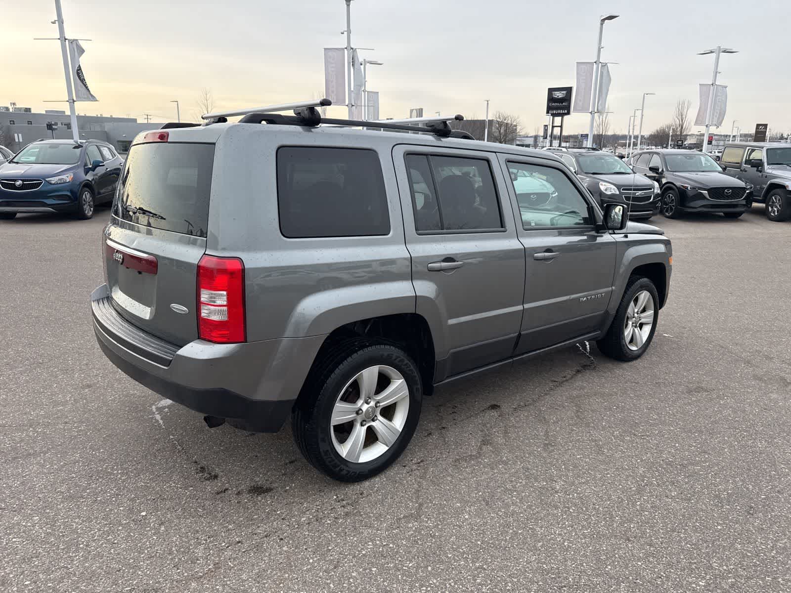 Thumbnail: 2014 Jeep Patriot - 5