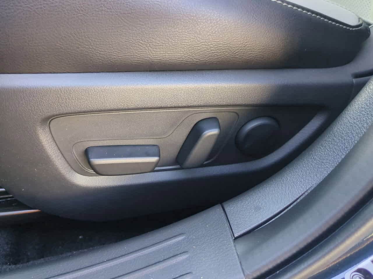 Thumbnail: 2026 Mazda CX-50 - 16