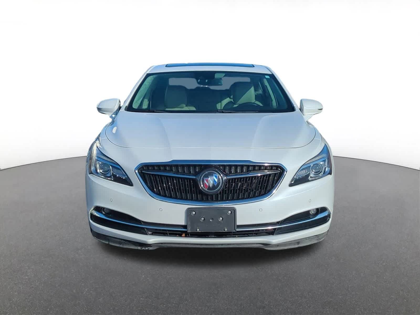 Thumbnail: 2017 Buick LaCrosse - 9