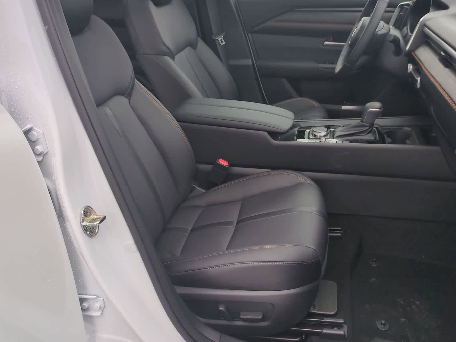 Thumbnail: 2026 Mazda CX-50 - 22