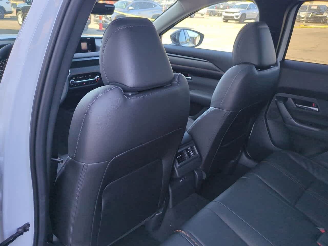 Thumbnail: 2025 Mazda CX-50 - 16