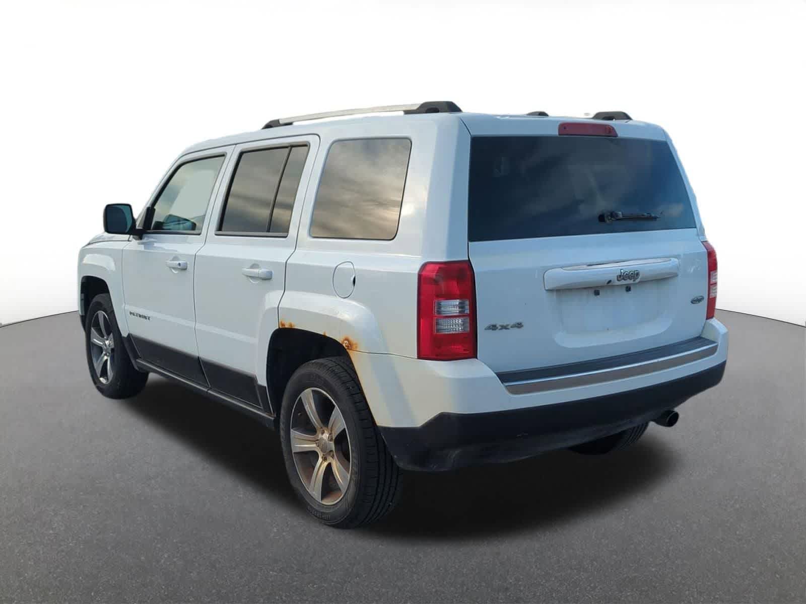 Thumbnail: 2016 Jeep Patriot - 4