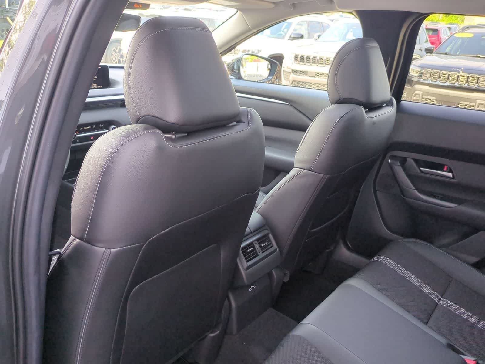 2026 Mazda CX-50 Preferred - Photo 17