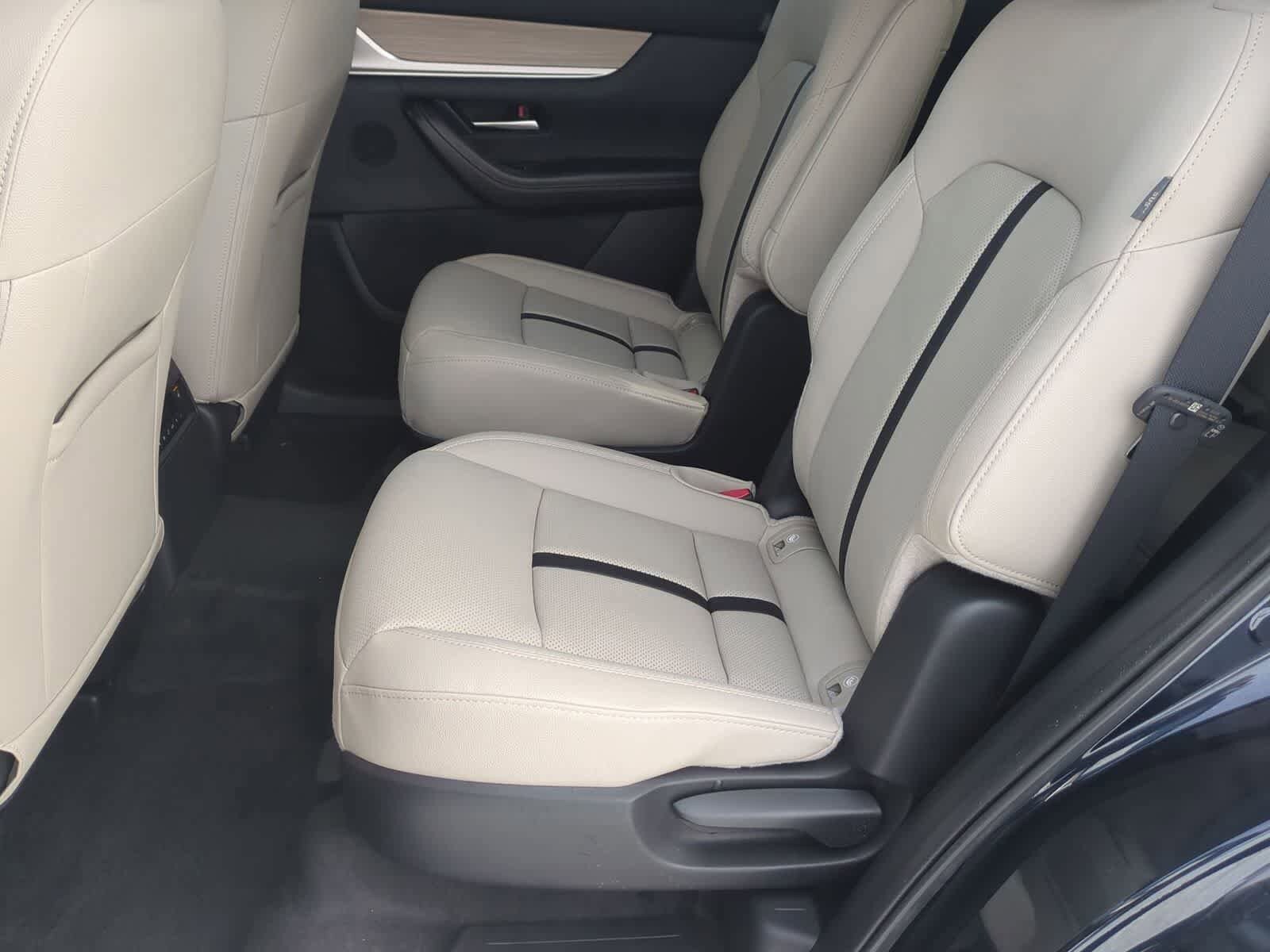 Thumbnail: 2026 Mazda CX-90 - 19