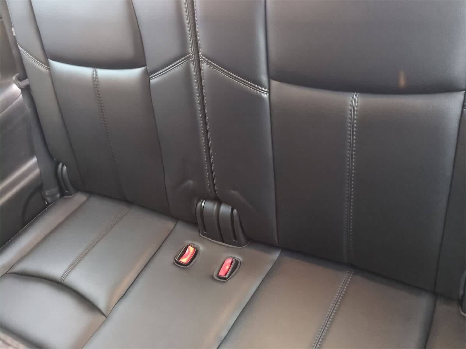 Thumbnail: 2018 Nissan Pathfinder - 21