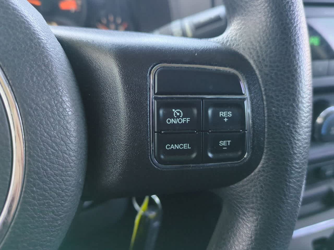 Thumbnail: 2015 Jeep Compass - 23