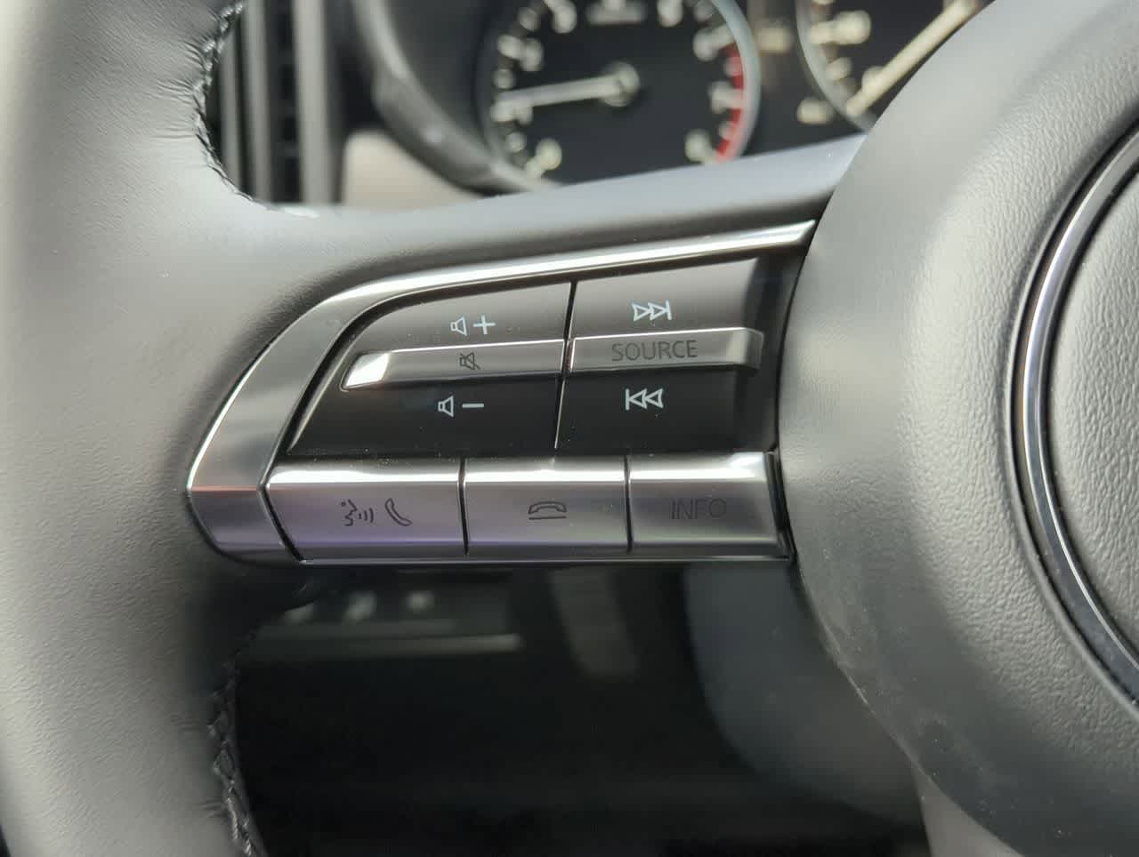 Thumbnail: 2025 Mazda CX-50 - 22