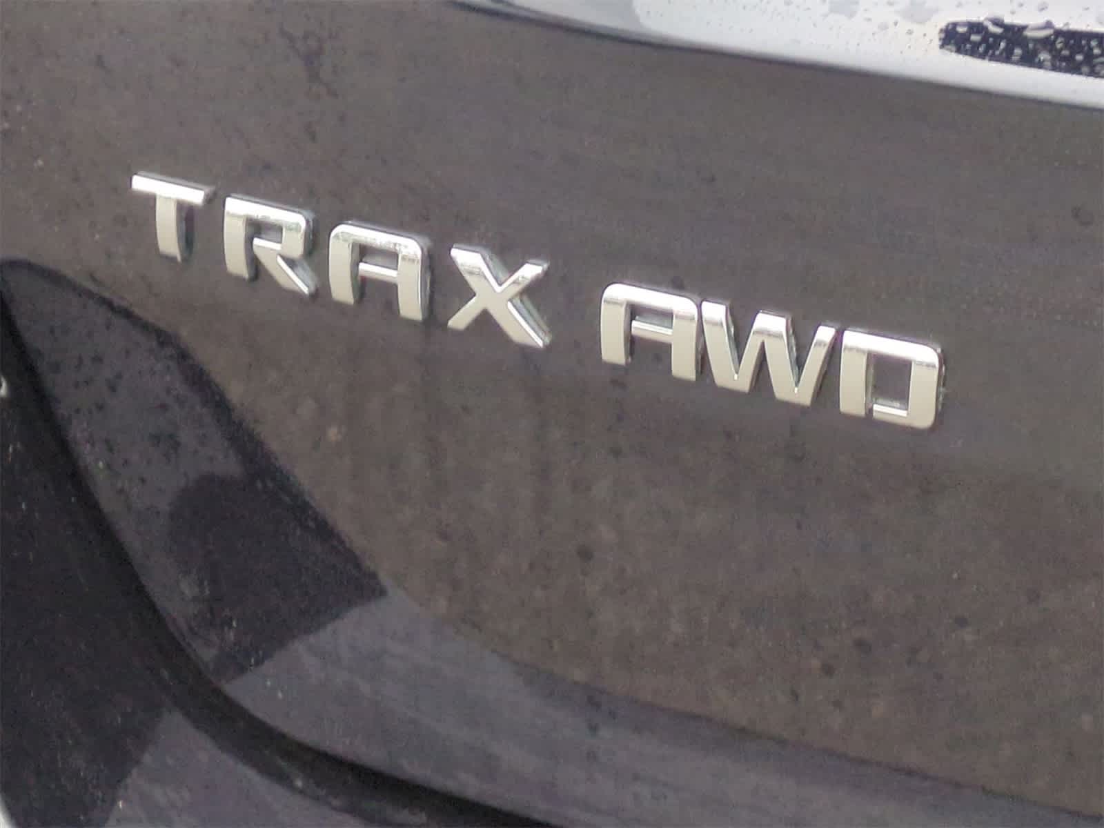 Thumbnail: 2022 Chevrolet Trax - 12