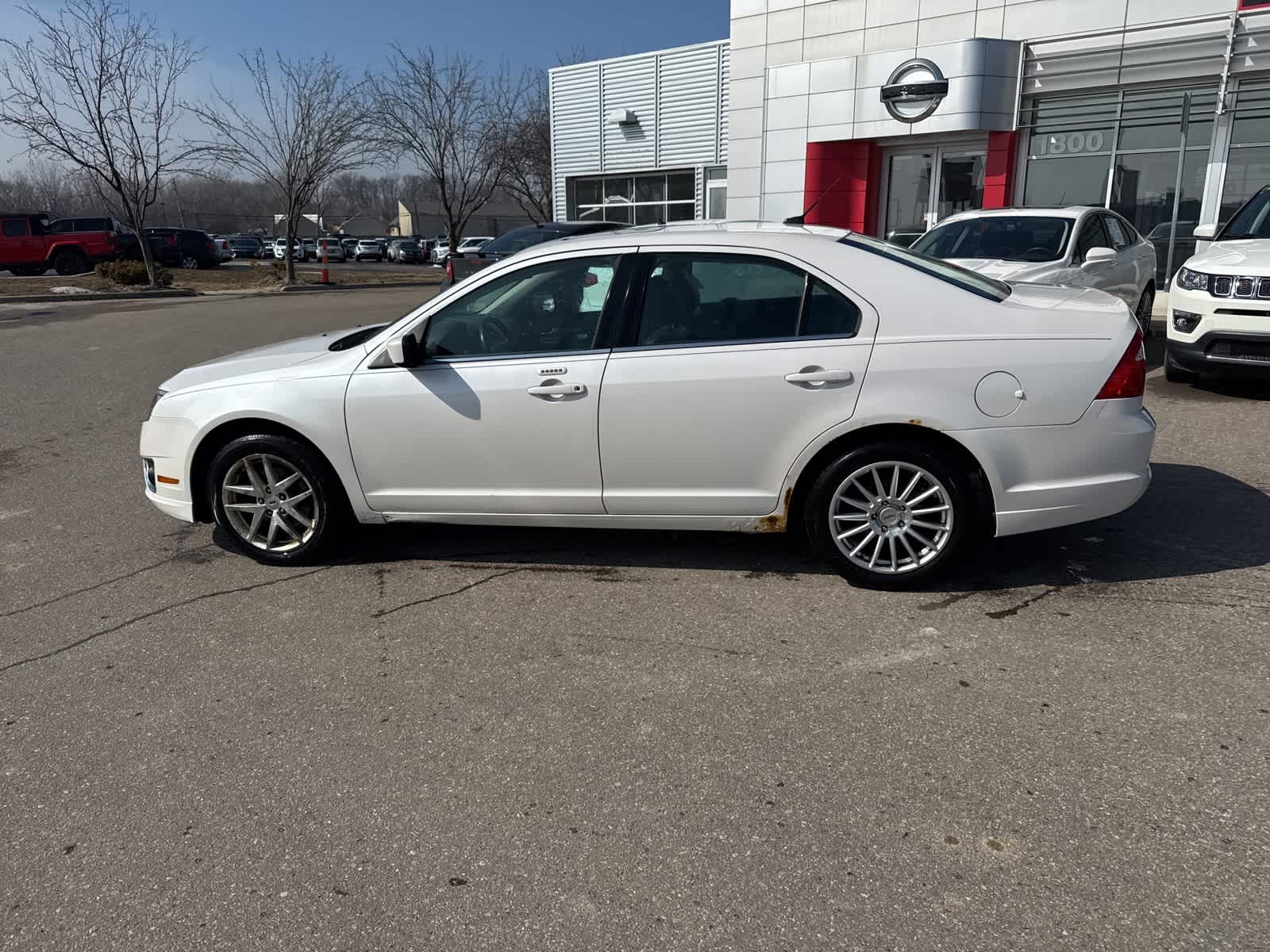 Thumbnail: 2011 Ford Fusion - 8