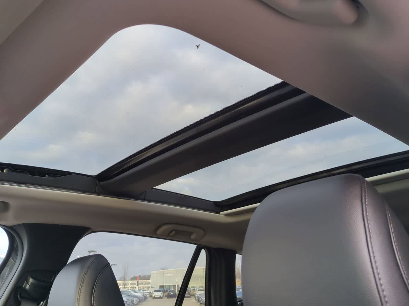 Thumbnail: 2026 Mazda CX-50 - 18