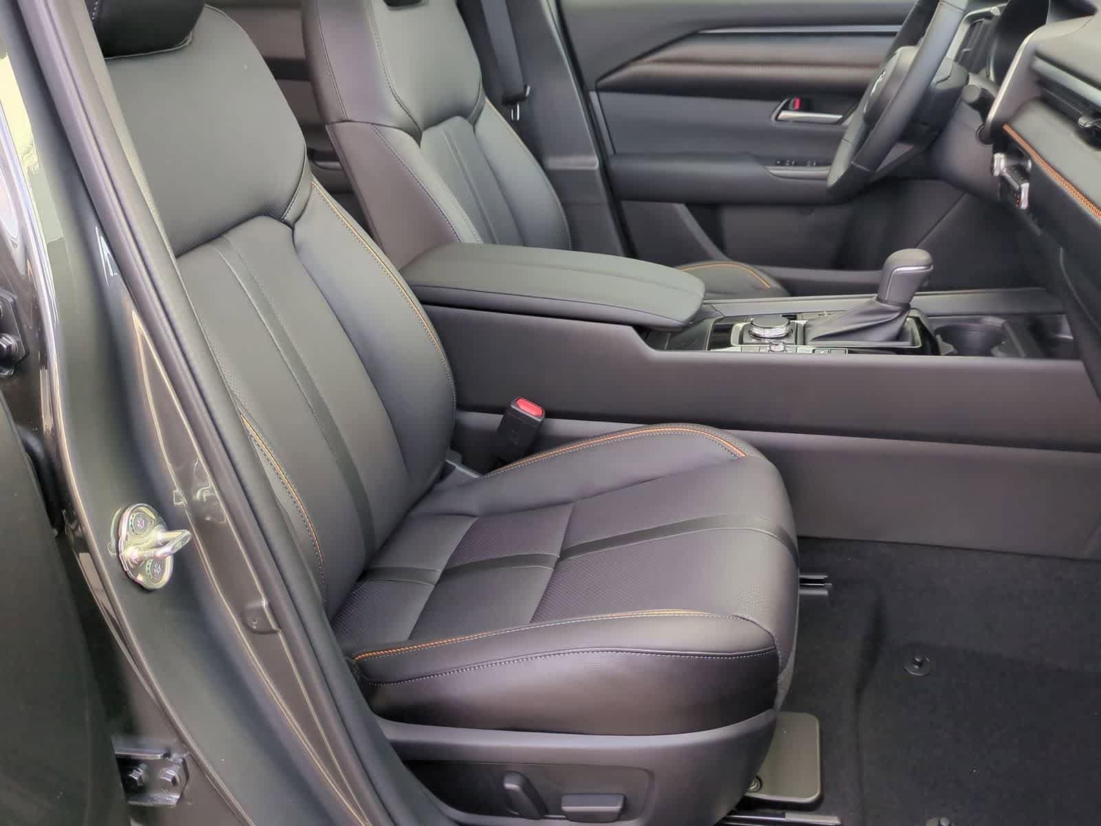 Thumbnail: 2026 Mazda CX-50 - 22