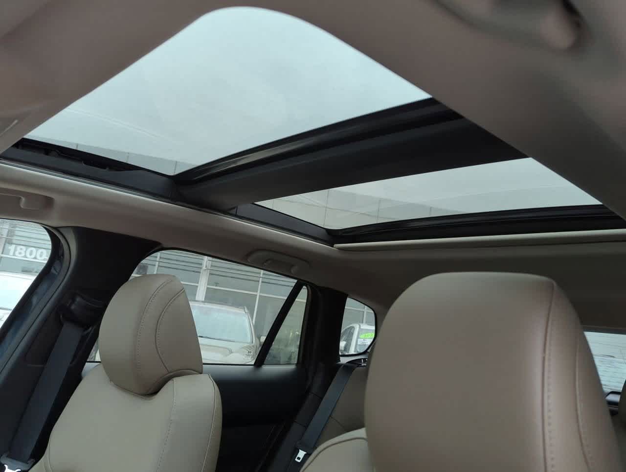 Thumbnail: 2025 Mazda CX-50 - 17