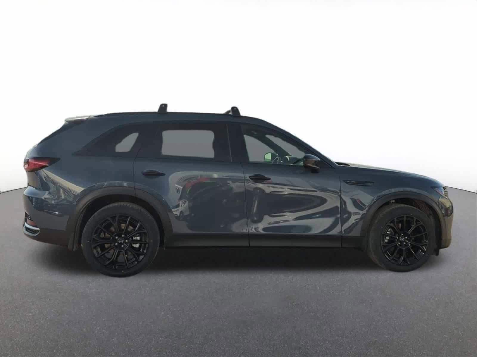 Thumbnail: 2025 Mazda CX-70 - 6