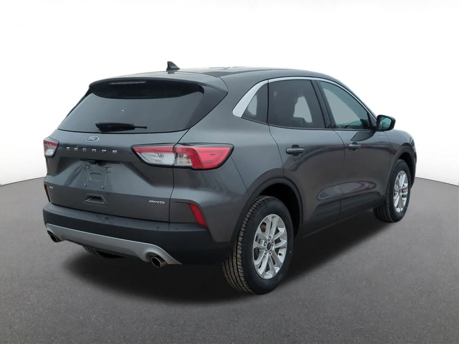 Thumbnail: 2022 Ford Escape - 6