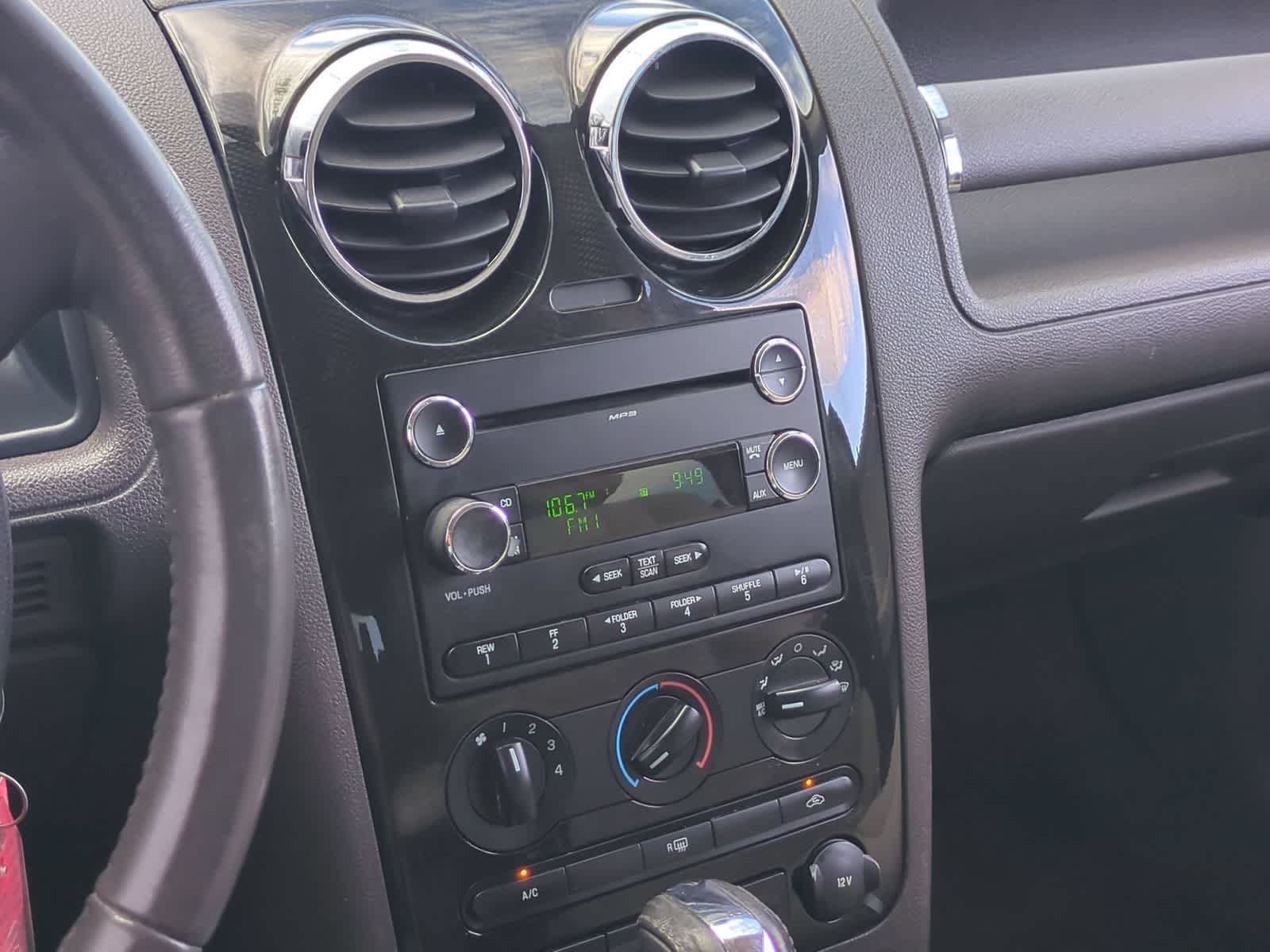 Thumbnail: 2008 Ford Taurus X - 28