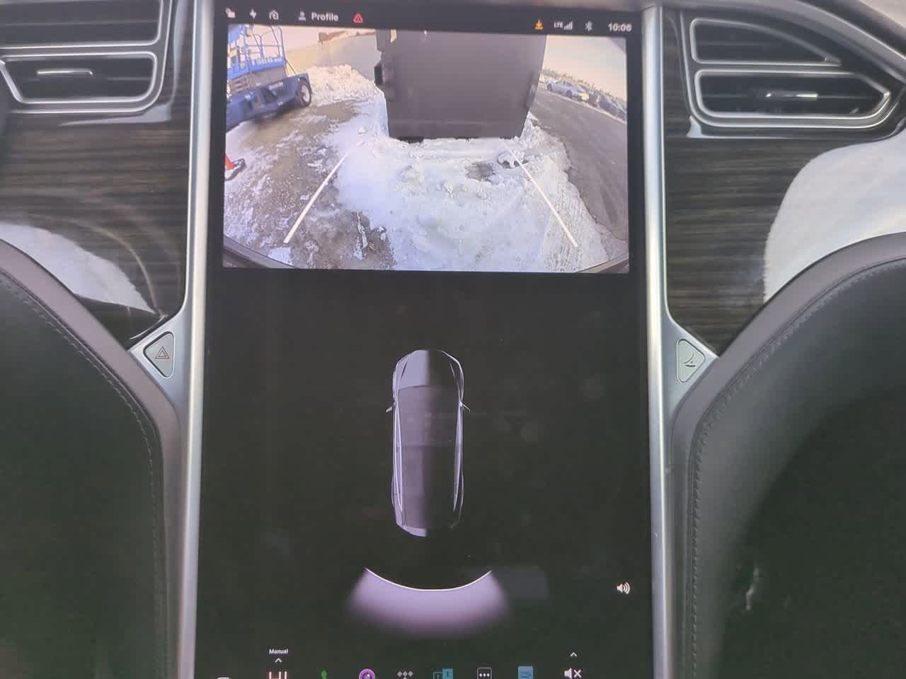 Thumbnail: 2016 Tesla Model X - 31