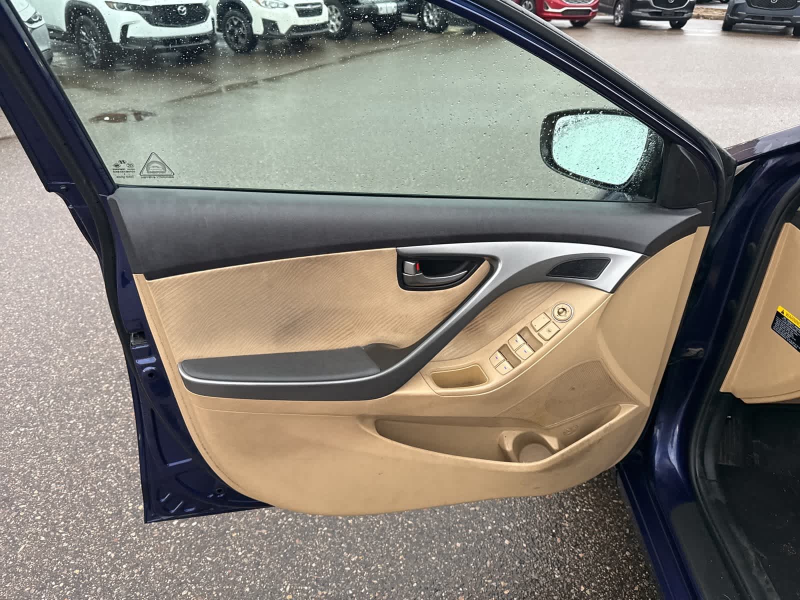 Thumbnail: 2013 Hyundai Elantra - 16