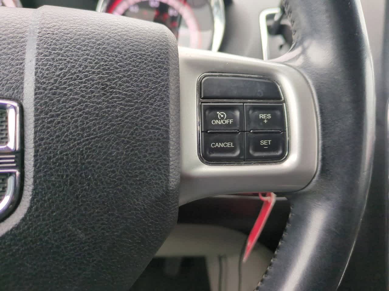 Thumbnail: 2016 Dodge Grand Caravan - 24