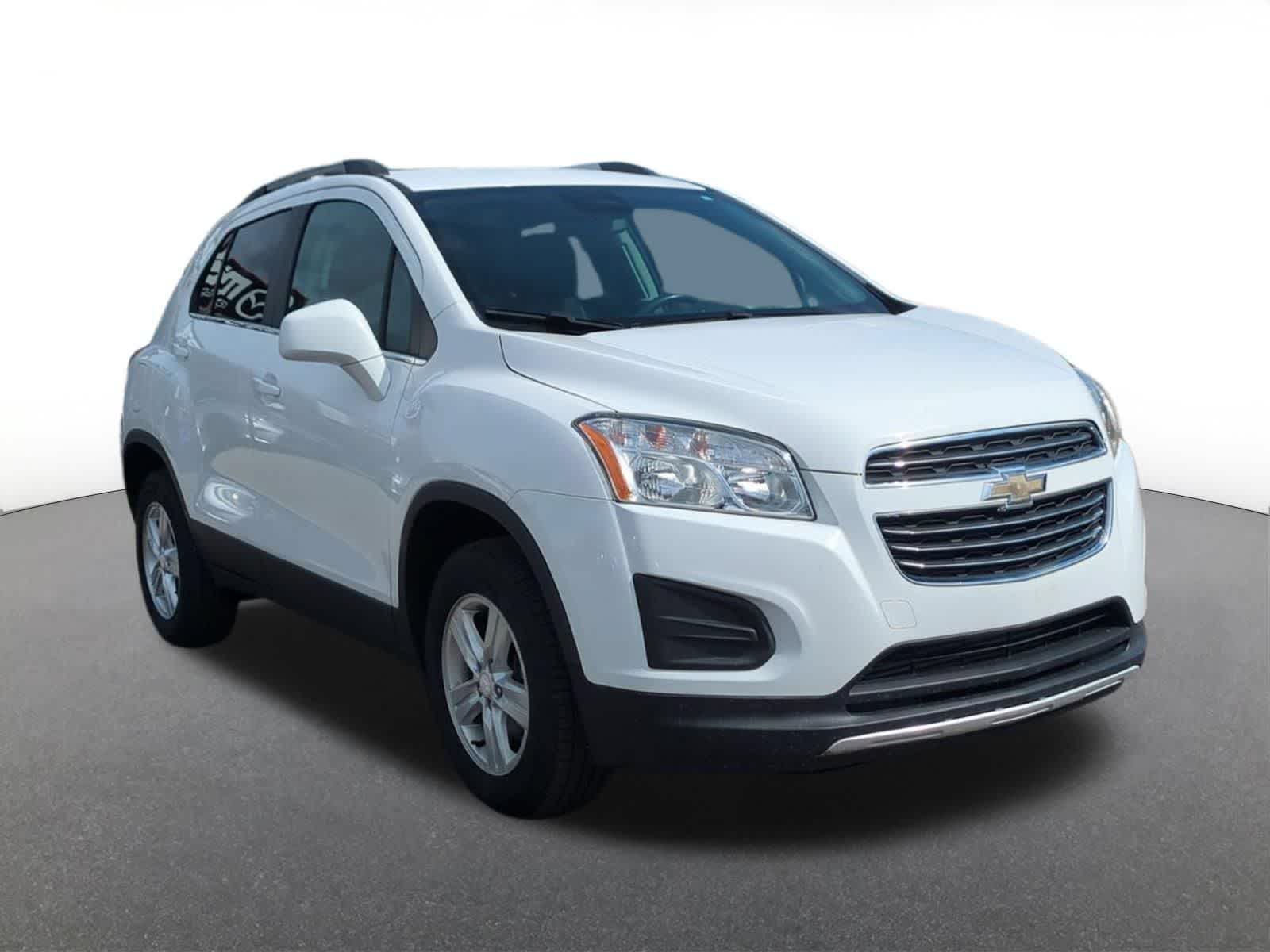 Thumbnail: 2016 Chevrolet Trax - 8