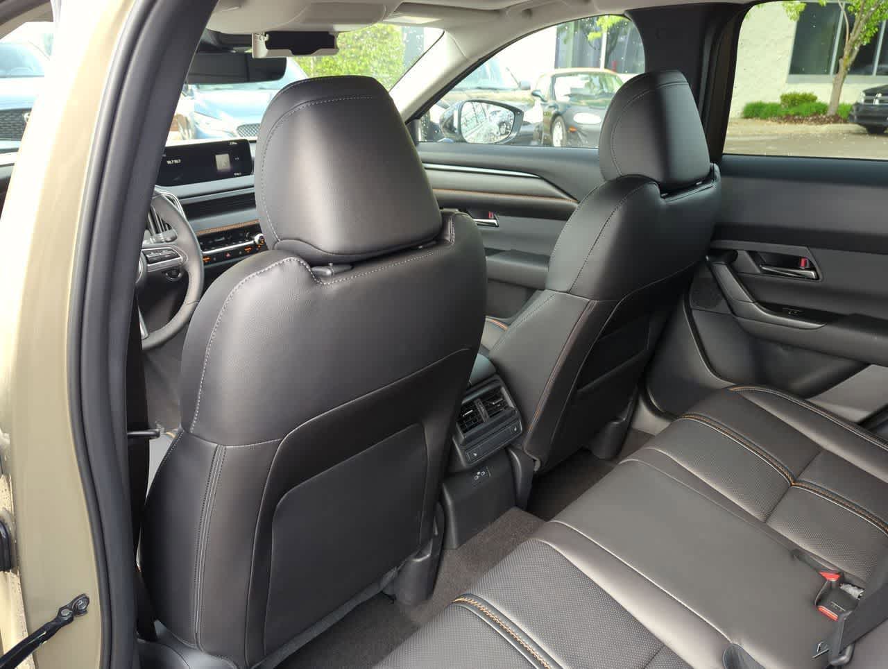 Thumbnail: 2025 Mazda CX-50 - 15