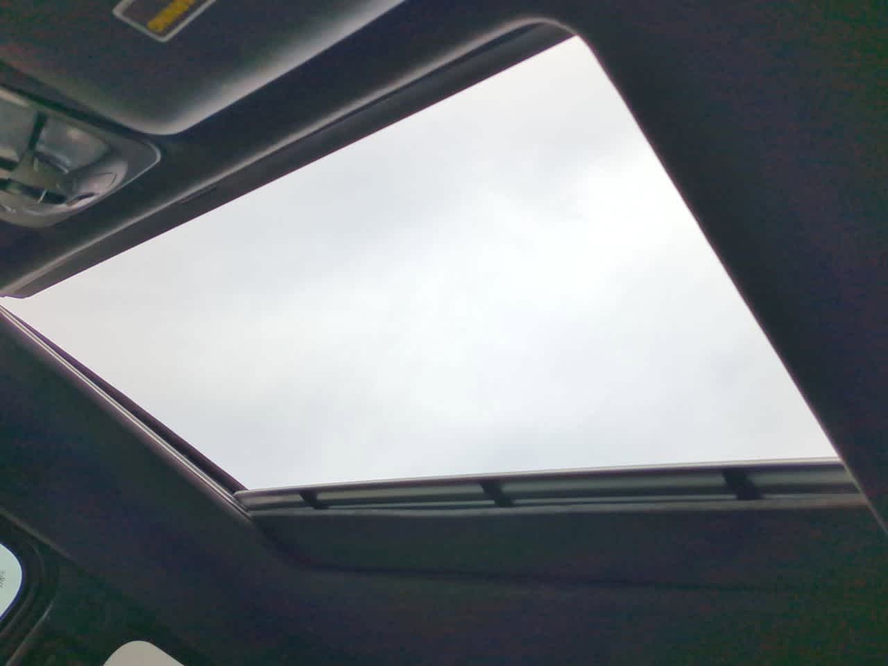 Thumbnail: 2011 Mercedes-Benz G-Class - 18