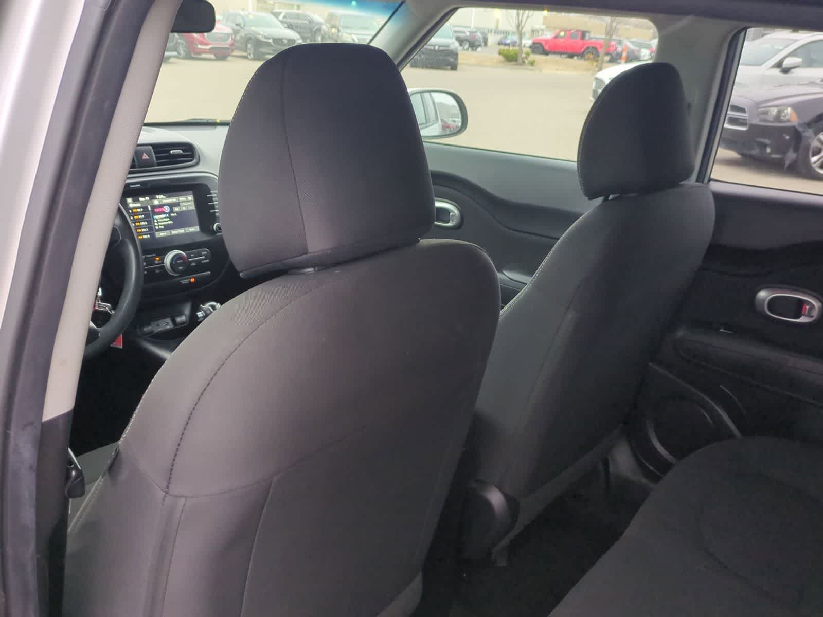 Thumbnail: 2019 Kia Soul - 17