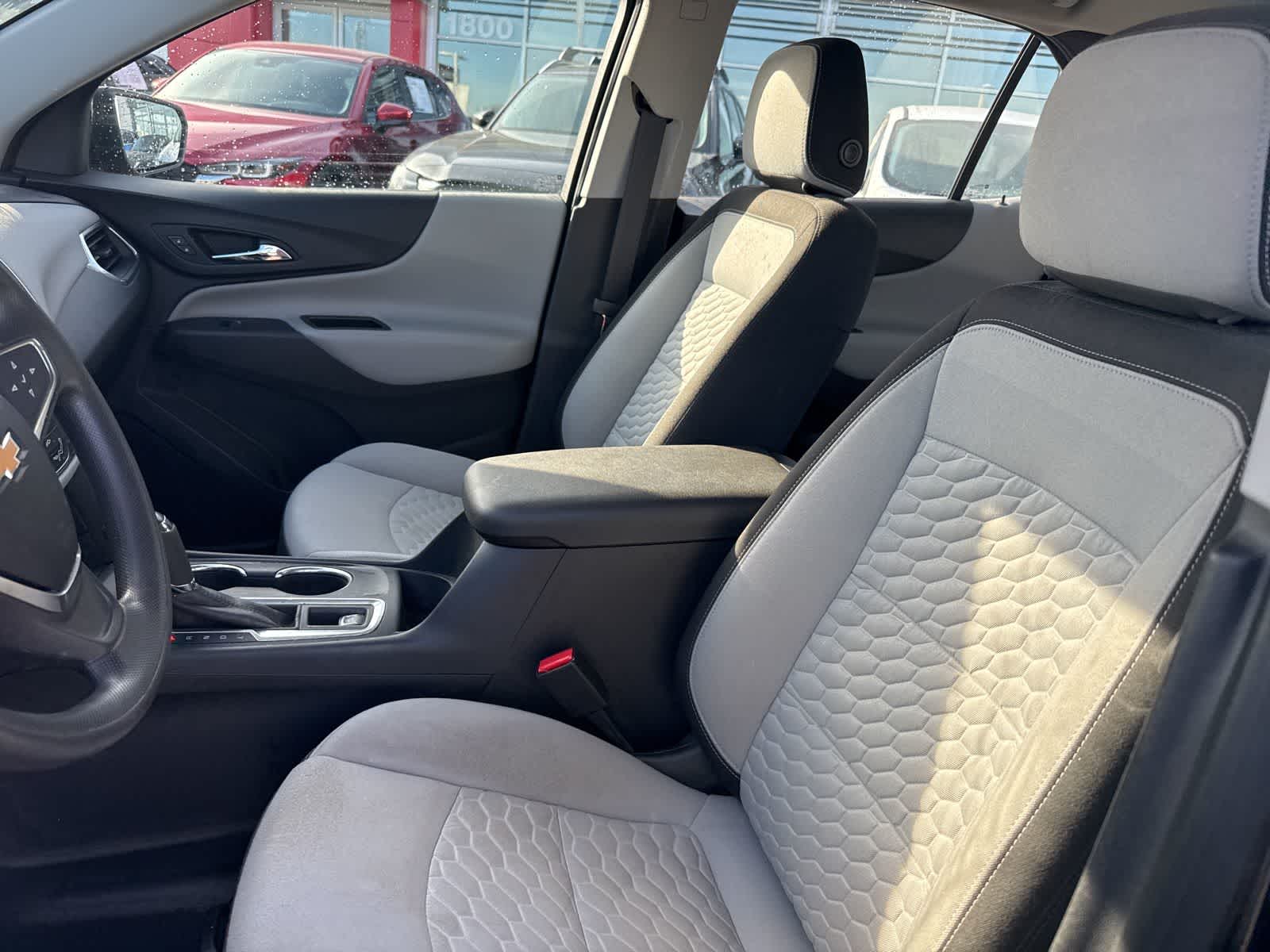 Thumbnail: 2019 Chevrolet Equinox - 14