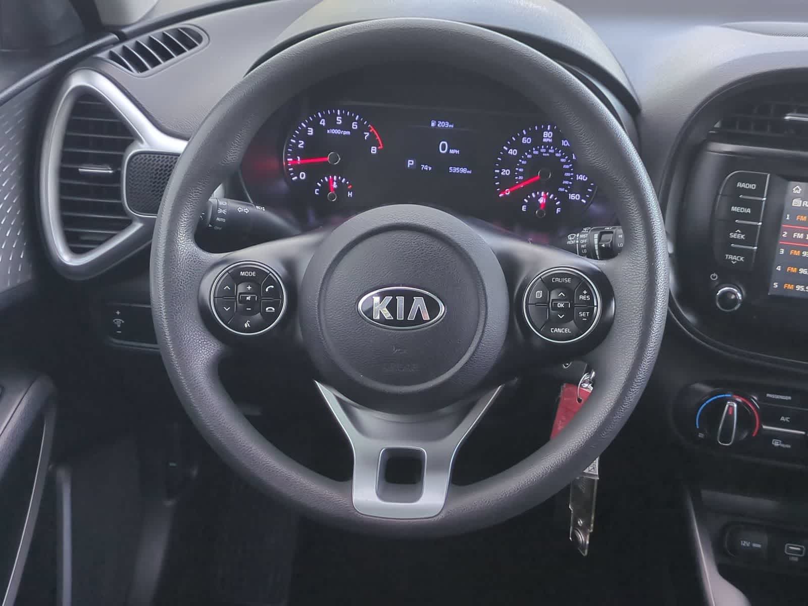 2021 Kia Soul LX - Photo 18