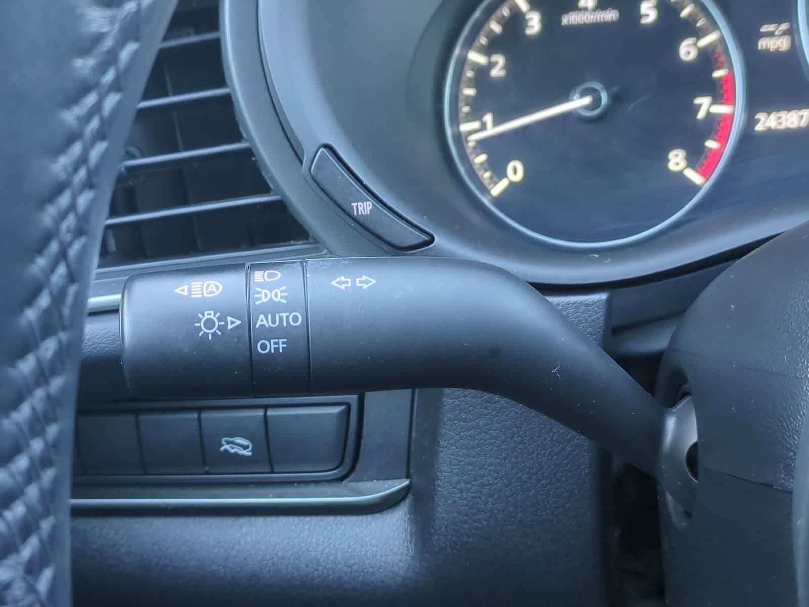 Thumbnail: 2023 Mazda CX-30 - 25