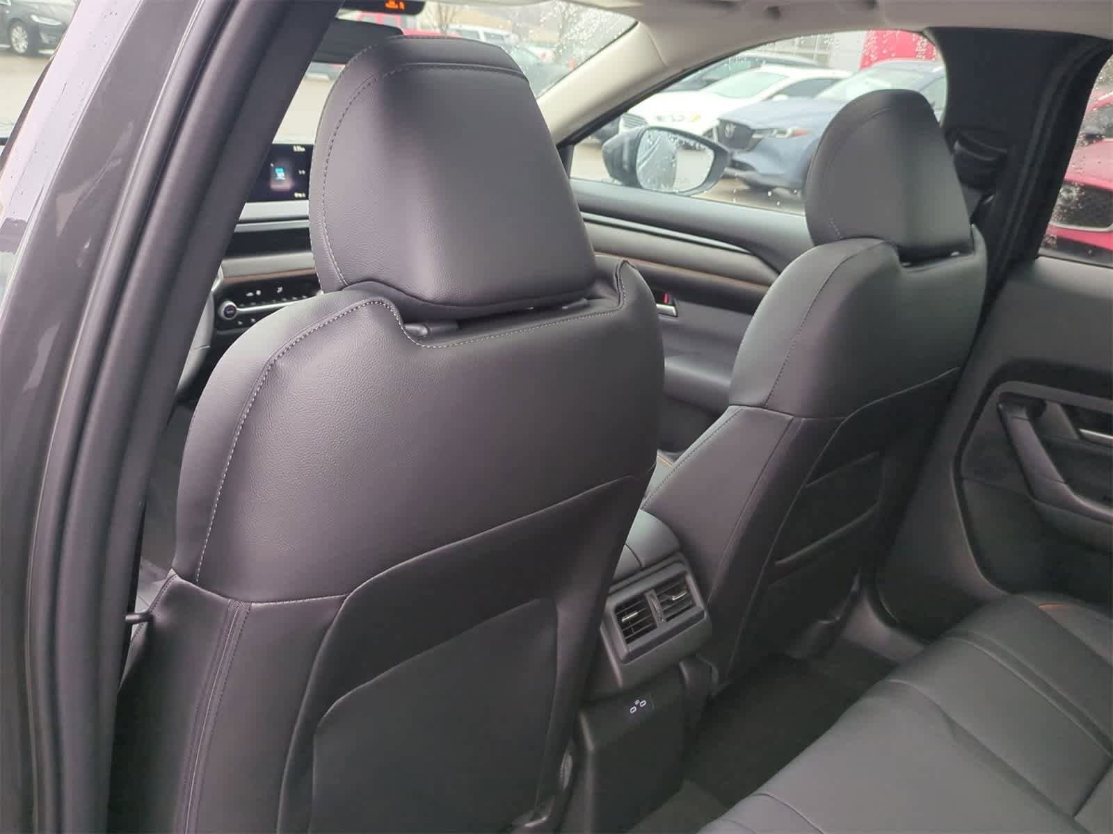 Thumbnail: 2026 Mazda CX-50 - 17