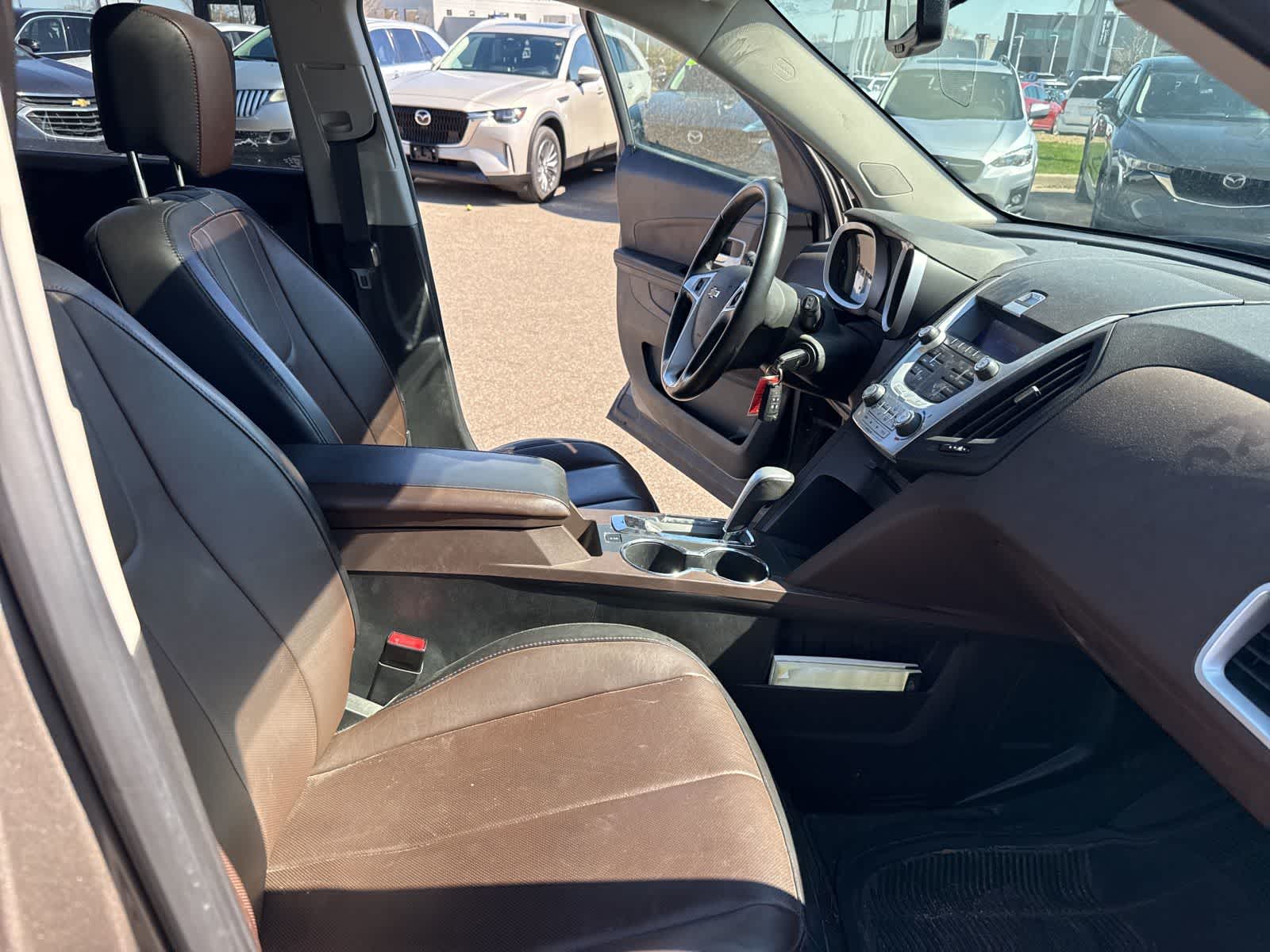 Thumbnail: 2011 Chevrolet Equinox - 27