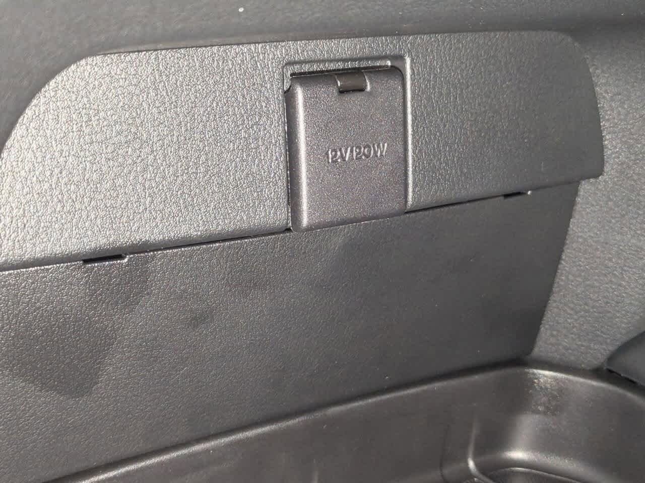 Thumbnail: 2026 Mazda CX-50 - 31