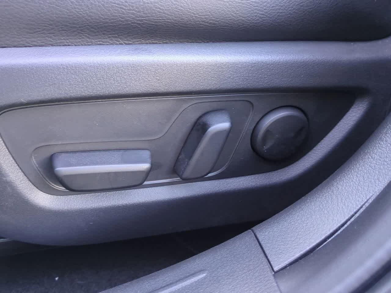 Thumbnail: 2026 Mazda CX-50 - 15