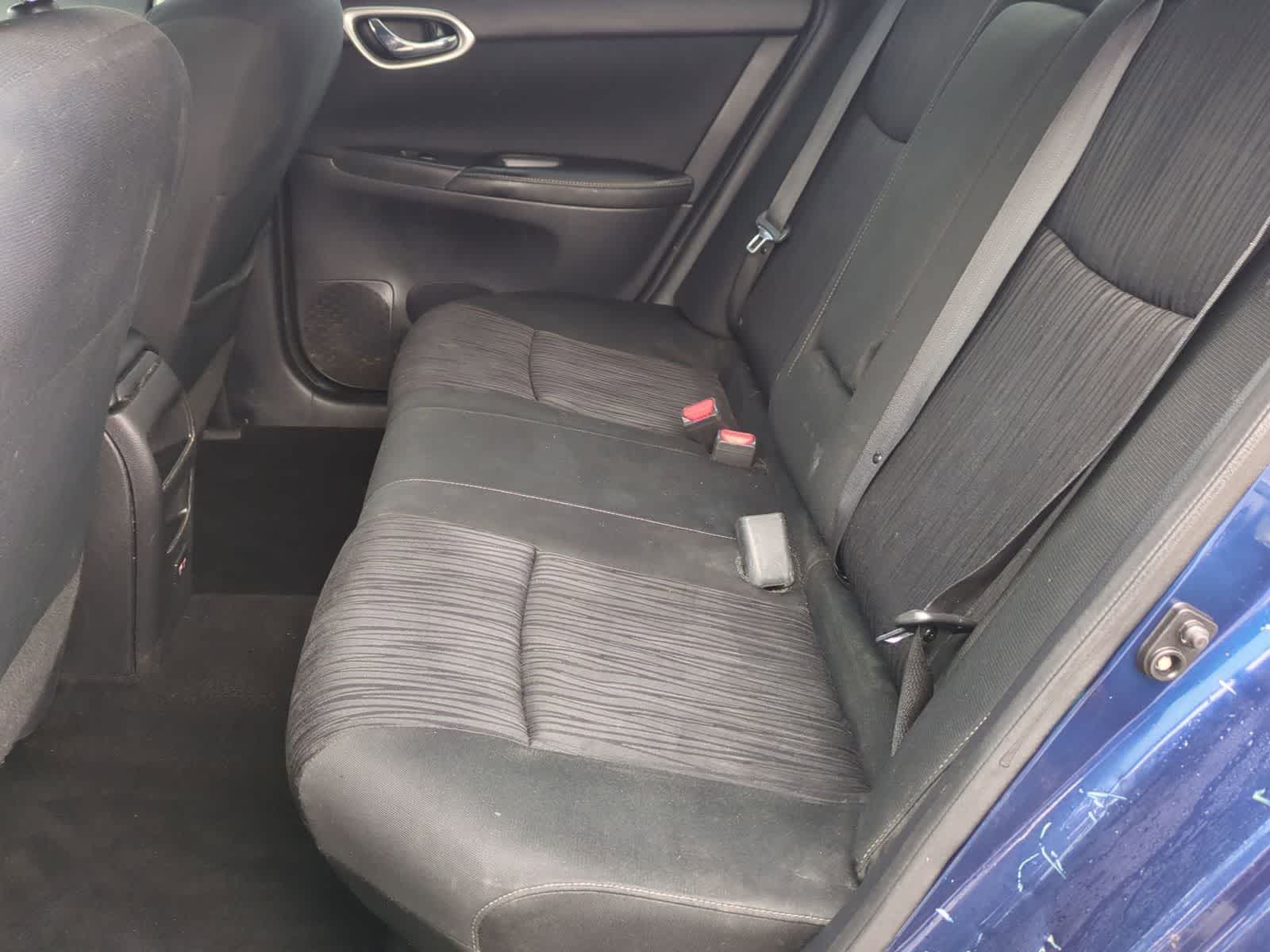 Thumbnail: 2019 Nissan Sentra - 18