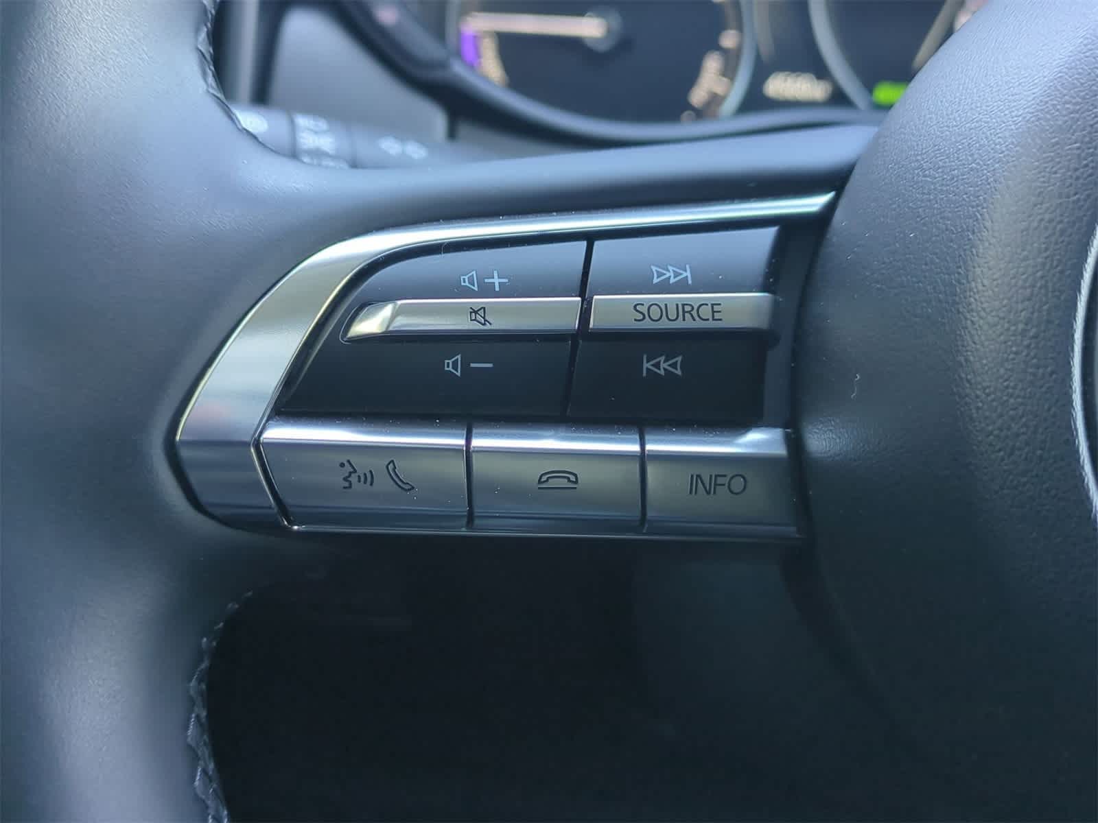 Thumbnail: 2025 Mazda CX-50 - 24