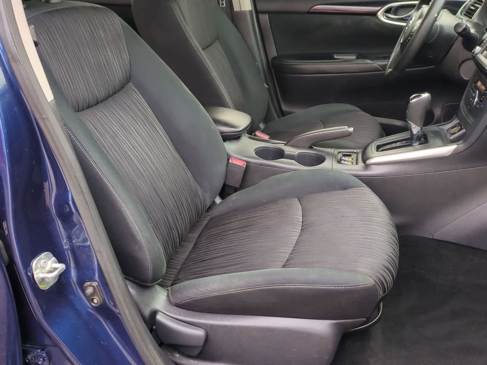 Thumbnail: 2019 Nissan Sentra - 20