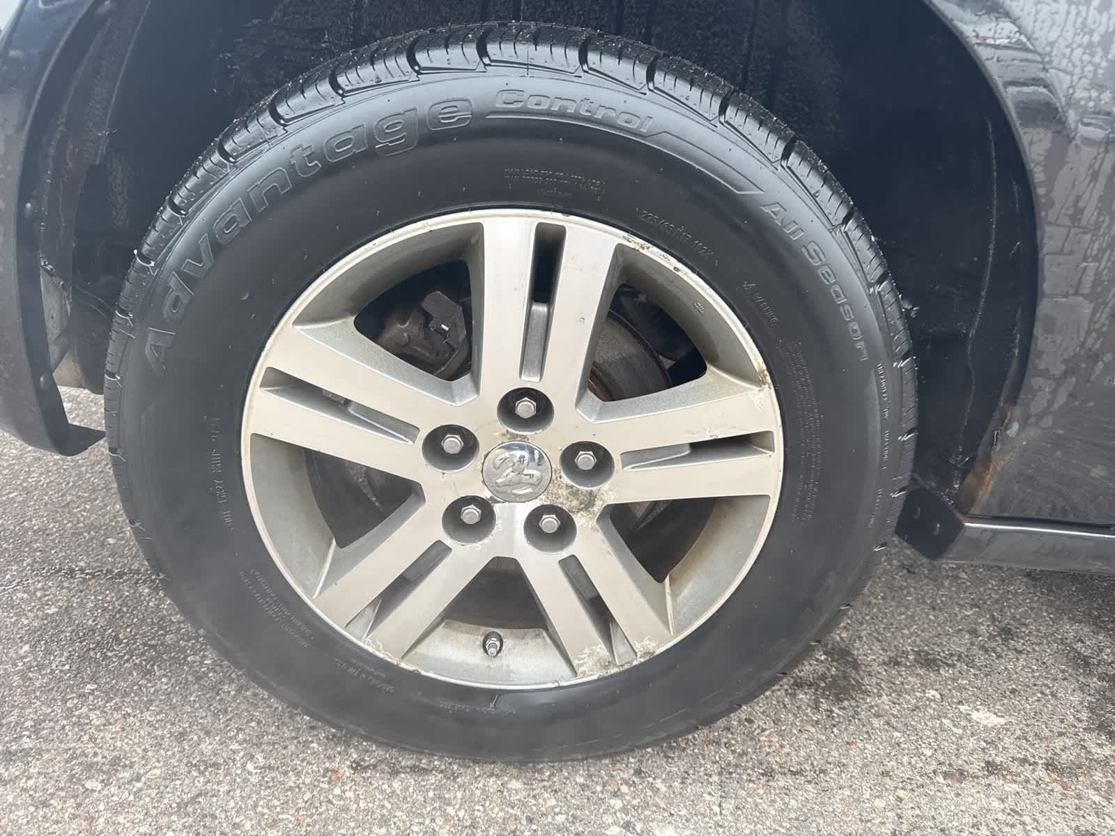 Thumbnail: 2009 Dodge Grand Caravan - 26