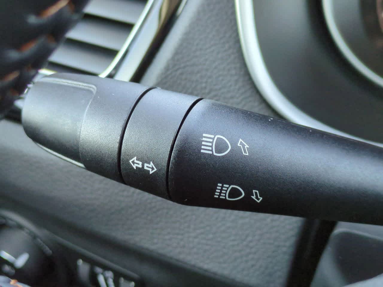 Thumbnail: 2018 Jeep Compass - 23