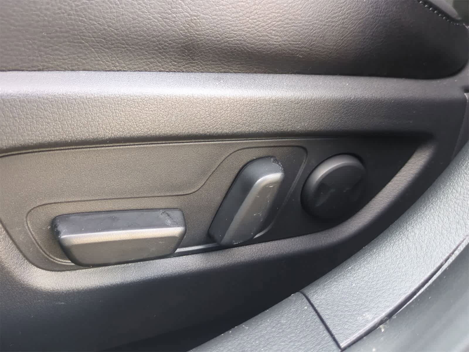 Thumbnail: 2026 Mazda CX-50 - 16