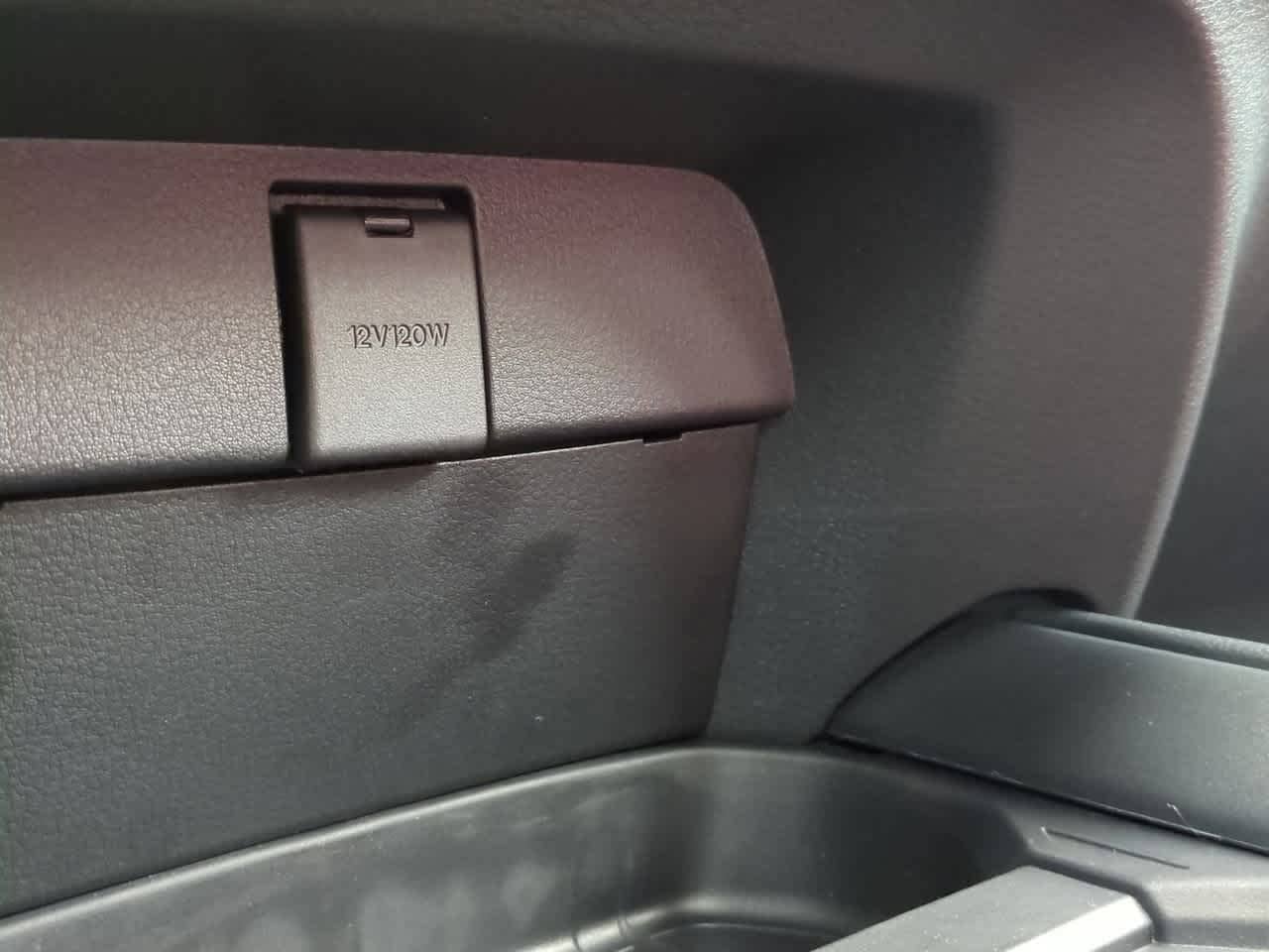 Thumbnail: 2026 Mazda CX-50 - 30