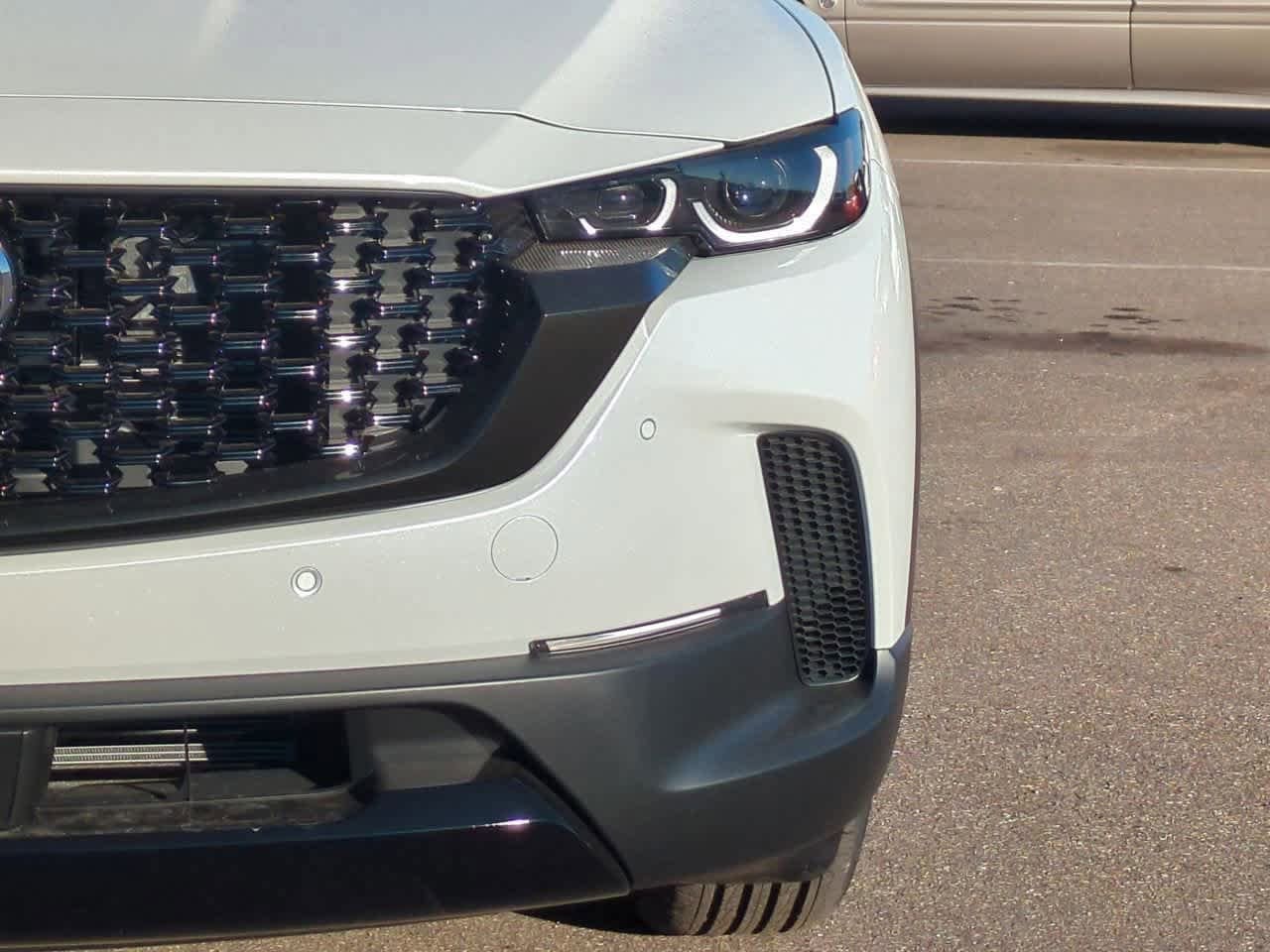 Thumbnail: 2026 Mazda CX-50 - 10