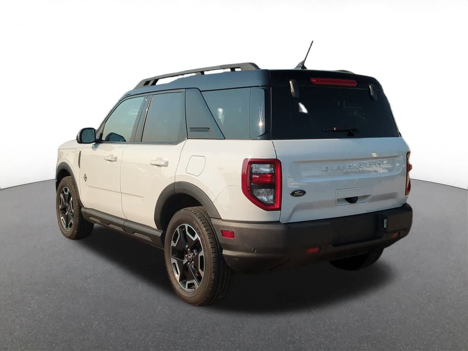 2022 Ford Bronco Sport Outer Banks 4