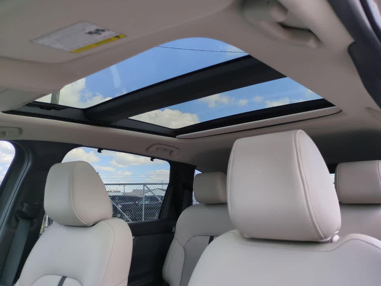 2025 Mazda CX-70 PHEV Premium 16