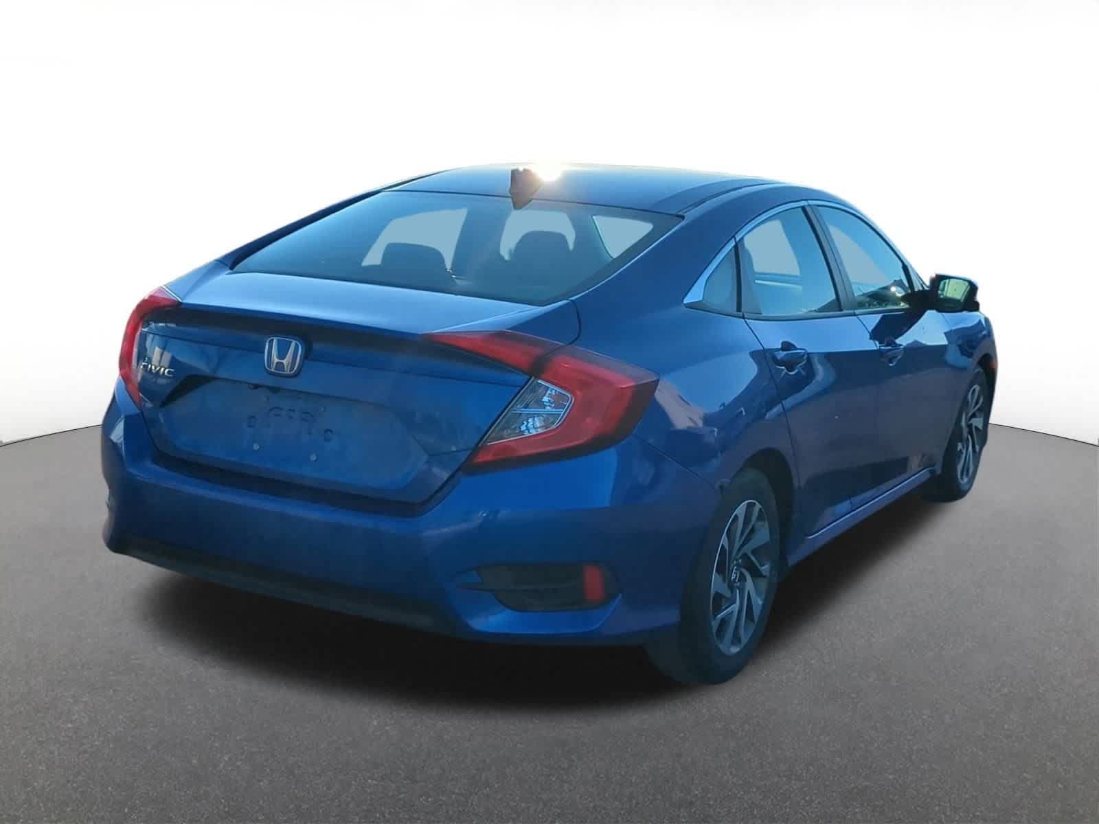 Thumbnail: 2017 Honda Civic - 6