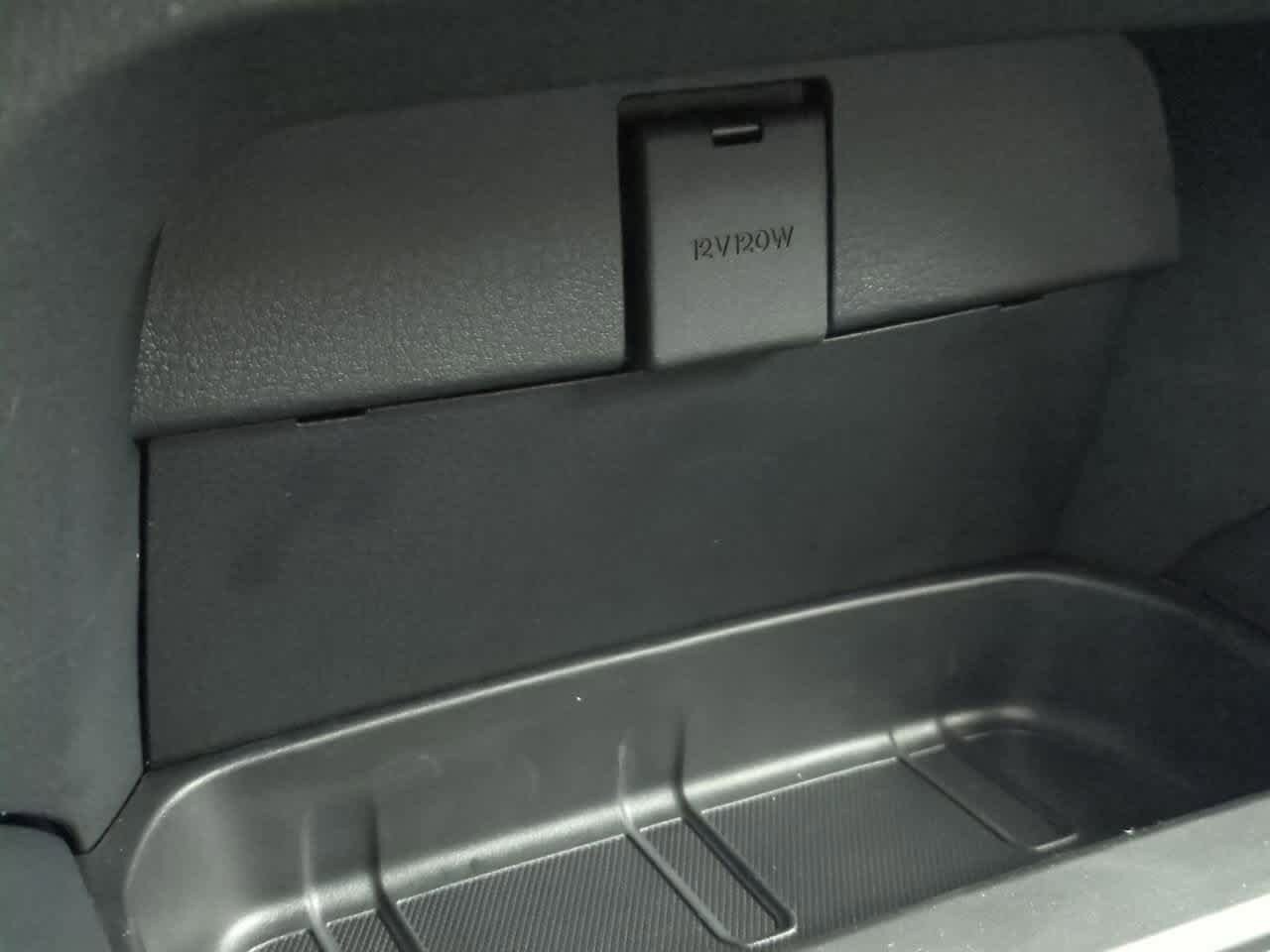 Thumbnail: 2026 Mazda CX-50 - 31