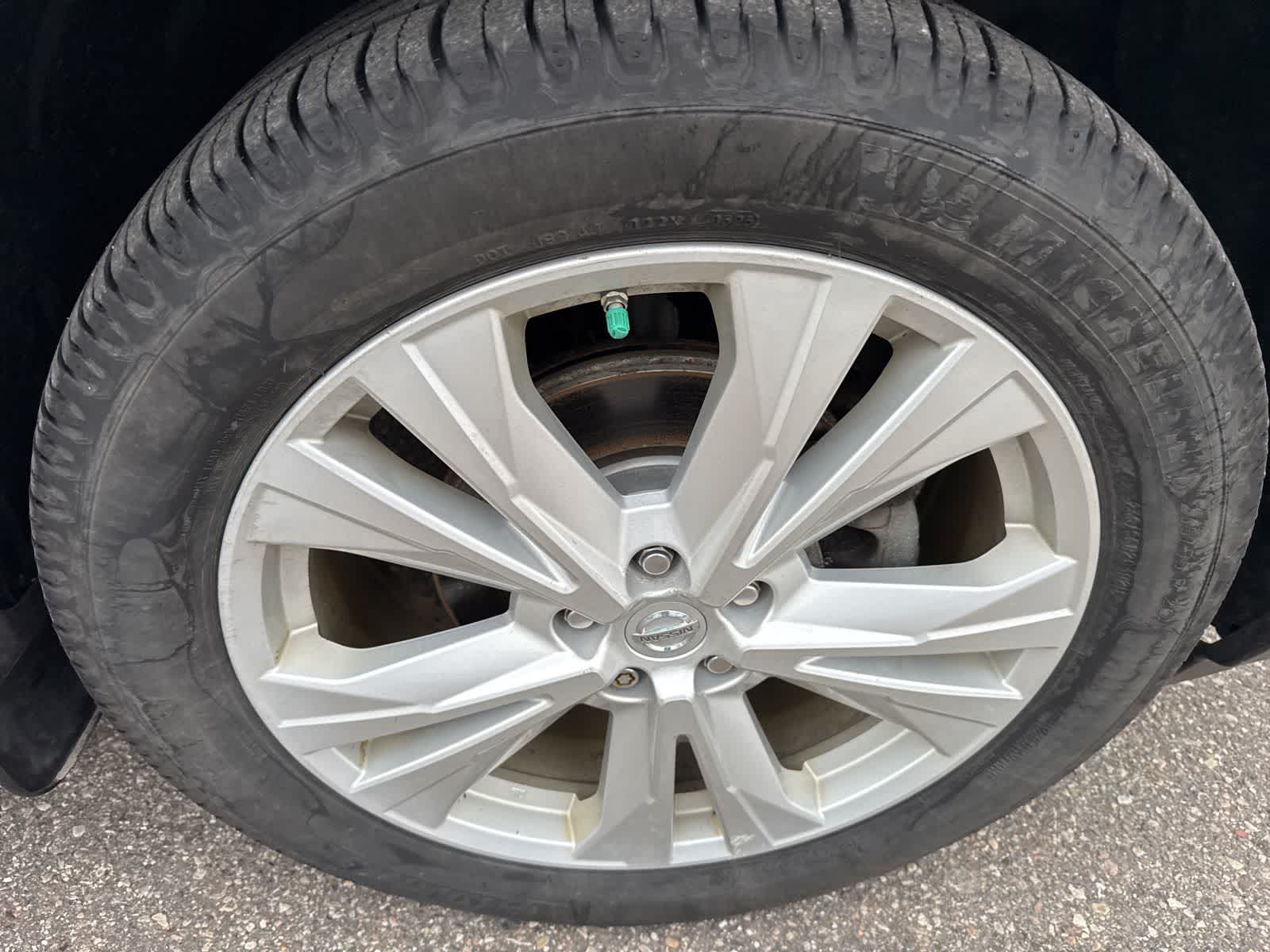 Thumbnail: 2018 Nissan Pathfinder - 13