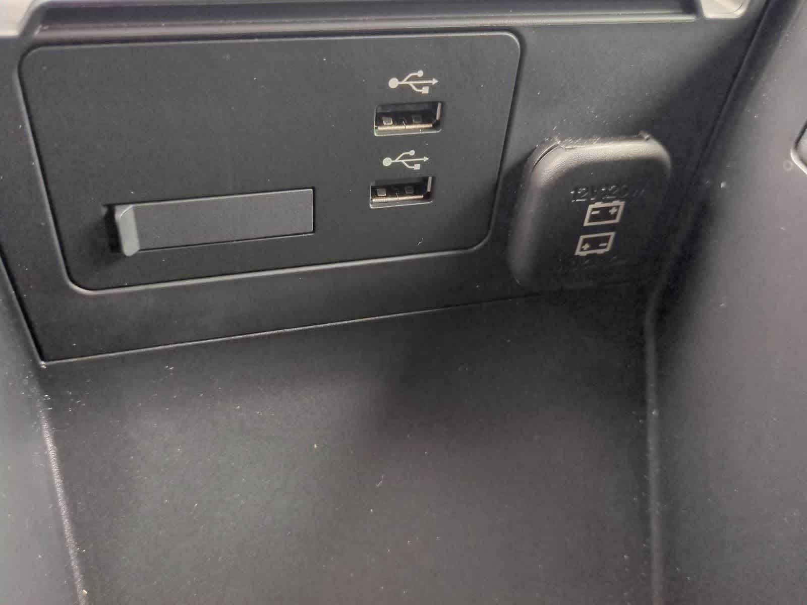 Thumbnail: 2023 Mazda Mazda3 - 30