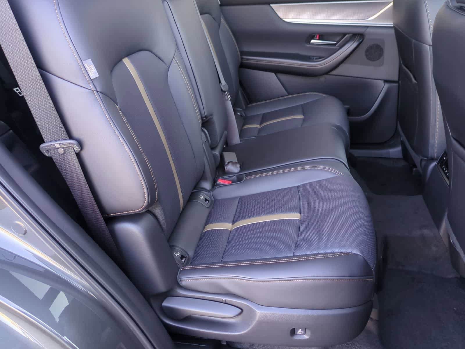 Thumbnail: 2026 Mazda CX-90 - 19